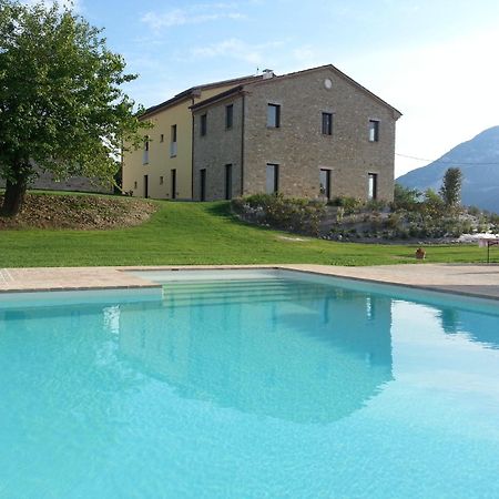 Amico Country House Serra San Quirico Екстер'єр фото