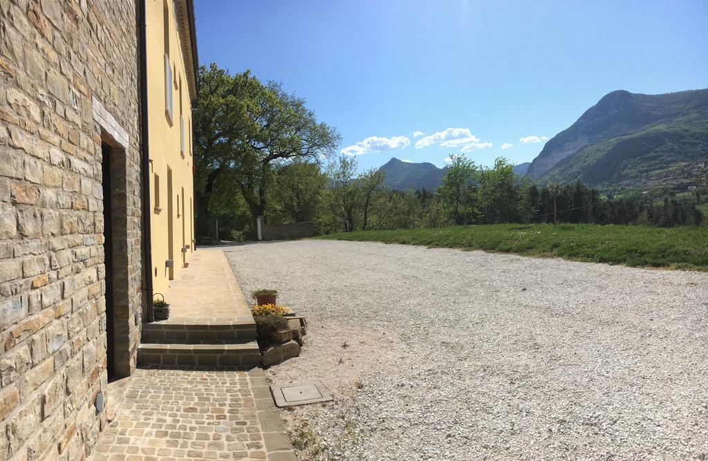 Amico Country House Serra San Quirico Екстер'єр фото